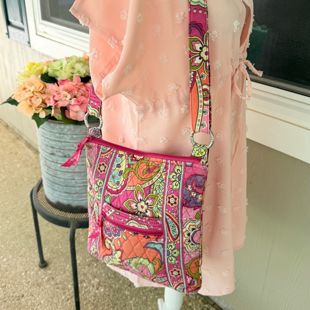 Vera Bradley bag adjustable crossbody Pink GUC